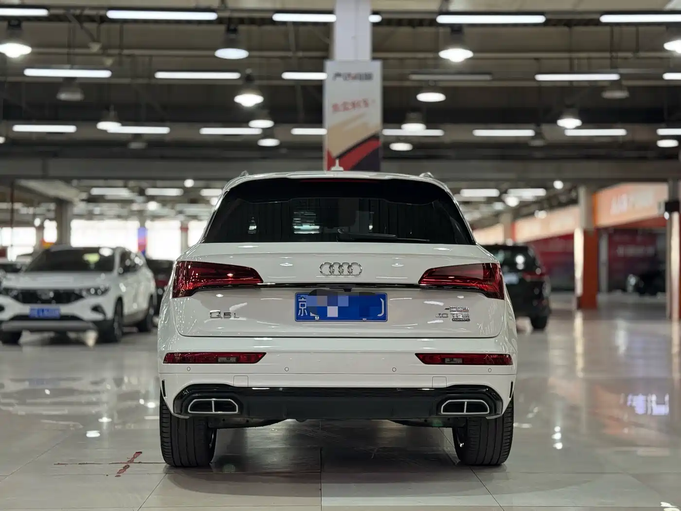 Audi Q5L 2024 Model 40 TFSI Luxury Dynamic фото 4