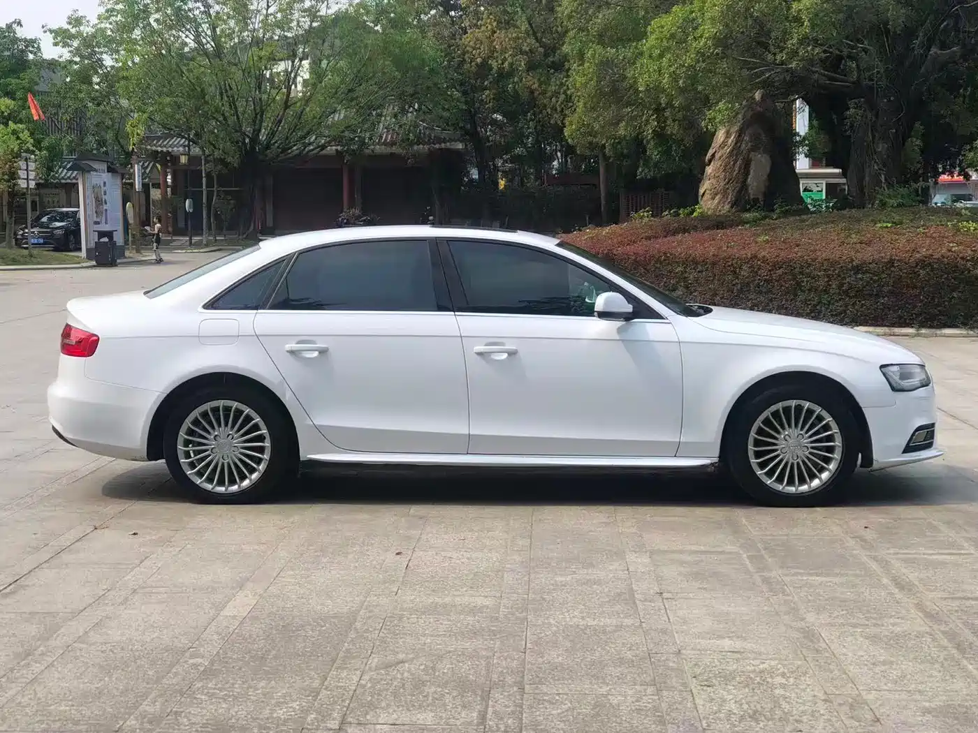 Audi A4L 2015 35 TFSI Auto Comfort фото 7