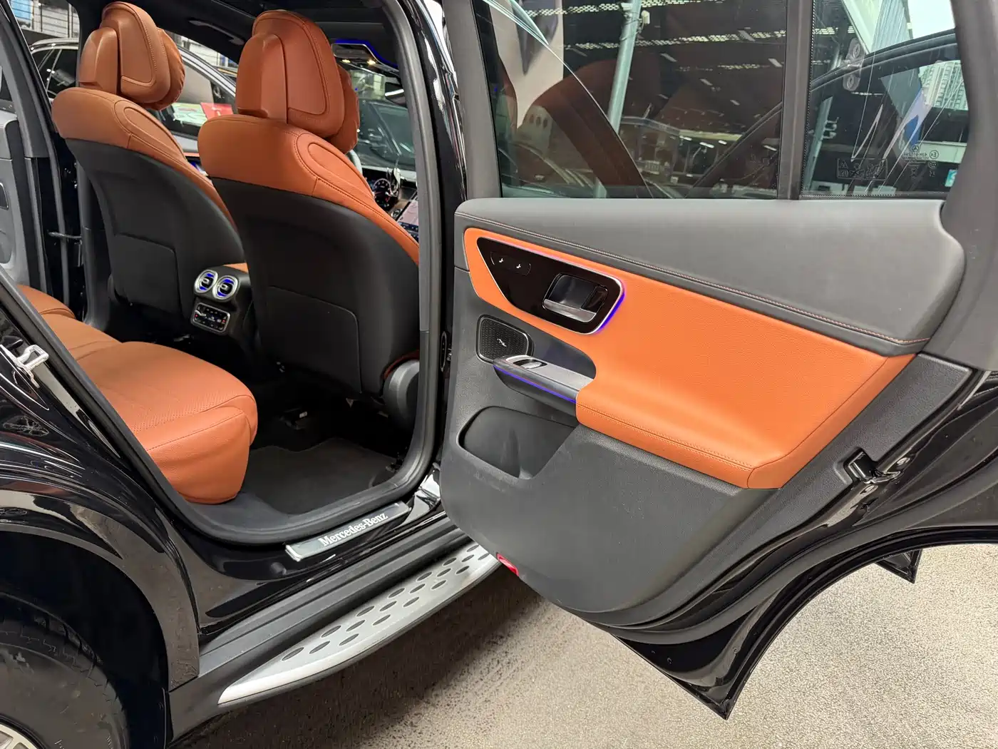 Mercedes-Benz GLC 2024 Facelift GLC 300 L 4MATIC Sport 5-seater фото 24