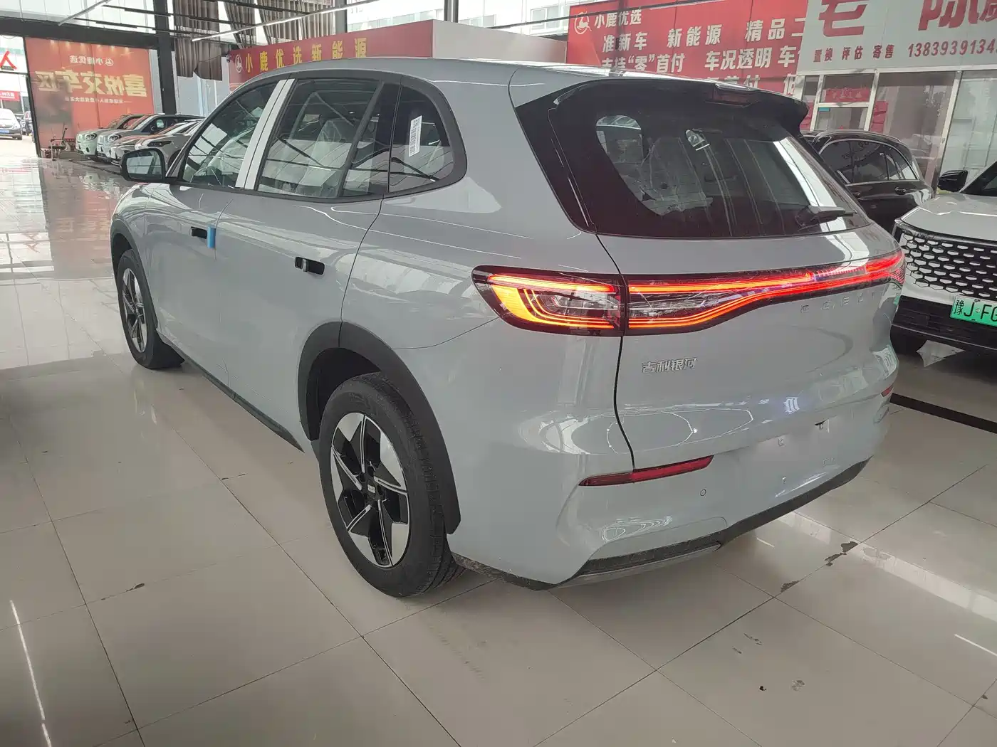 Geely Galaxy Galaxy E5 2026 530km Voyager Edition фото 8