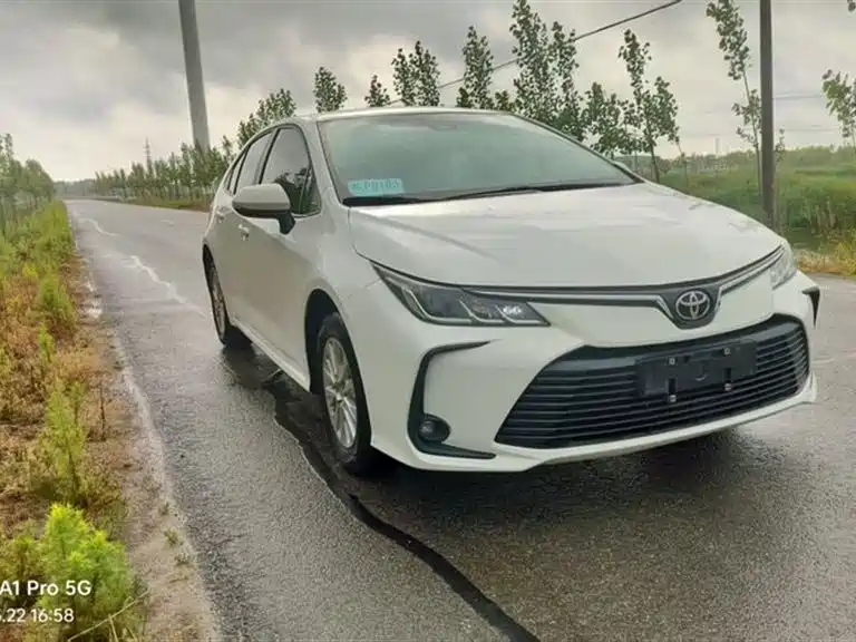 Toyota Corolla 2022 1.2T S-CVT Pioneer PLUS Edition фото 3