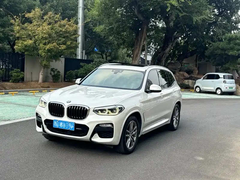 Photo 1 - BMW X3