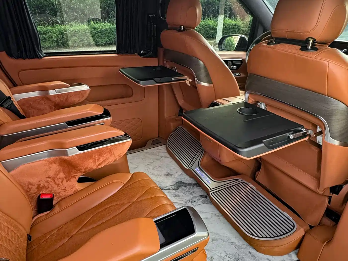 Mercedes-Benz Vito 2021 2.0T Business Edition 7-seater фото 14