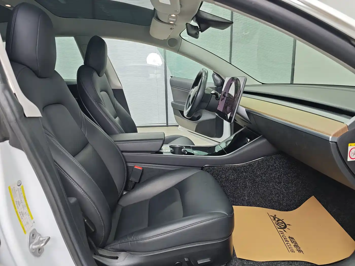 Фото 40 - Tesla Model 3 (Import)