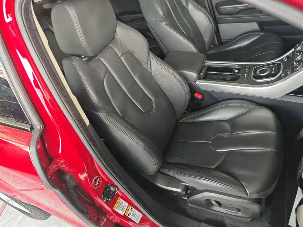 Land Rover Range Rover Evoque (Import) 2015 2014 2.0T 5-door Brilliance Premium