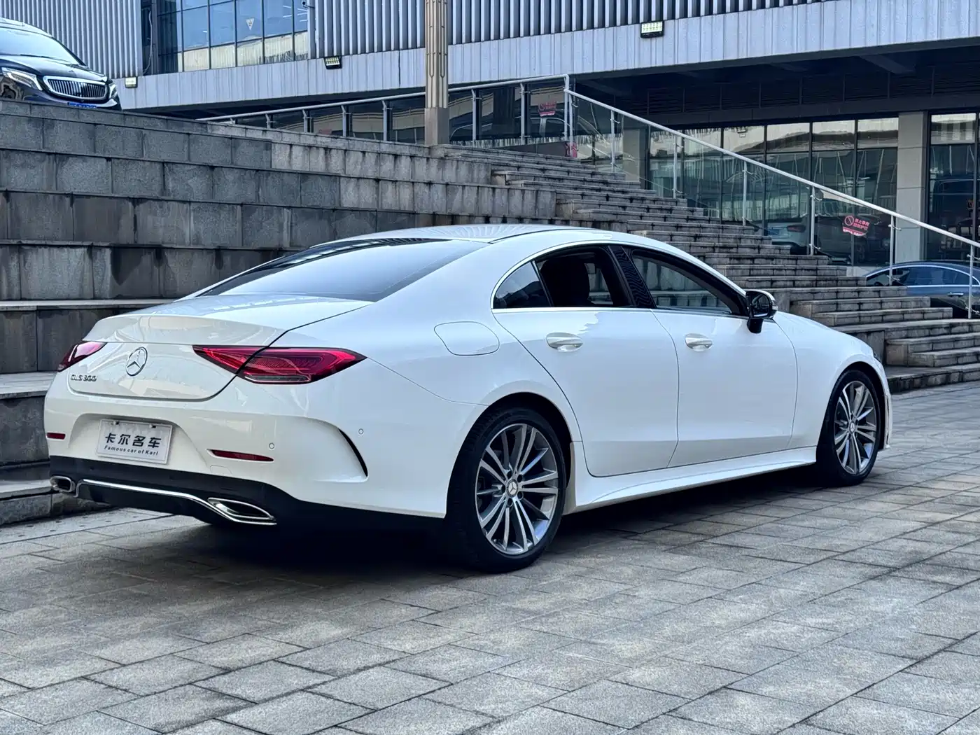 MERCEDES-BENZ CLS