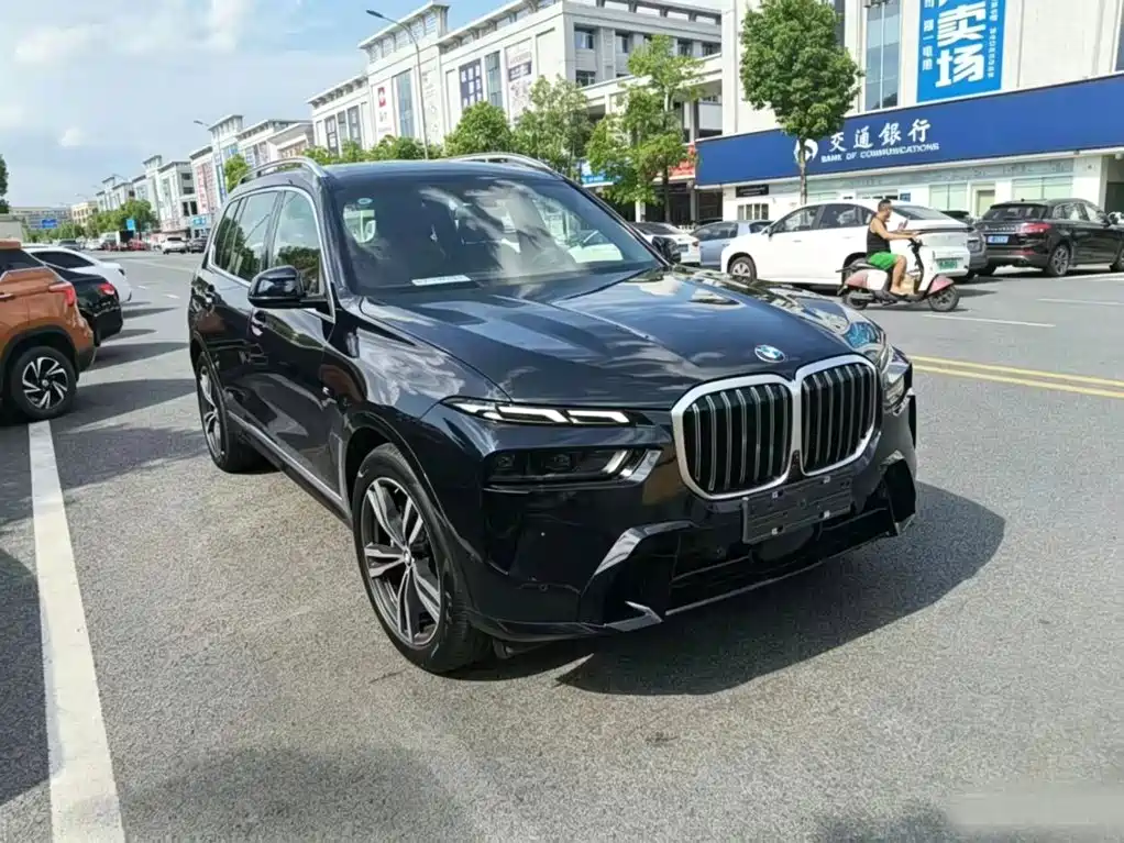 BMW X7 2025 2023 xDrive40i Exclusive M Sport Package