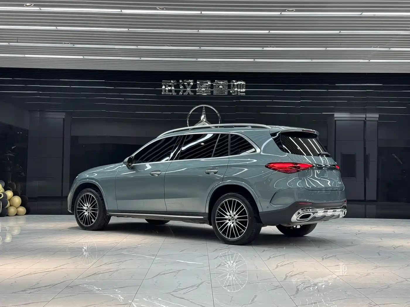 Mercedes-Benz GLC 2025 GLC 300 L 4MATIC Luxury 5-seater фото 5