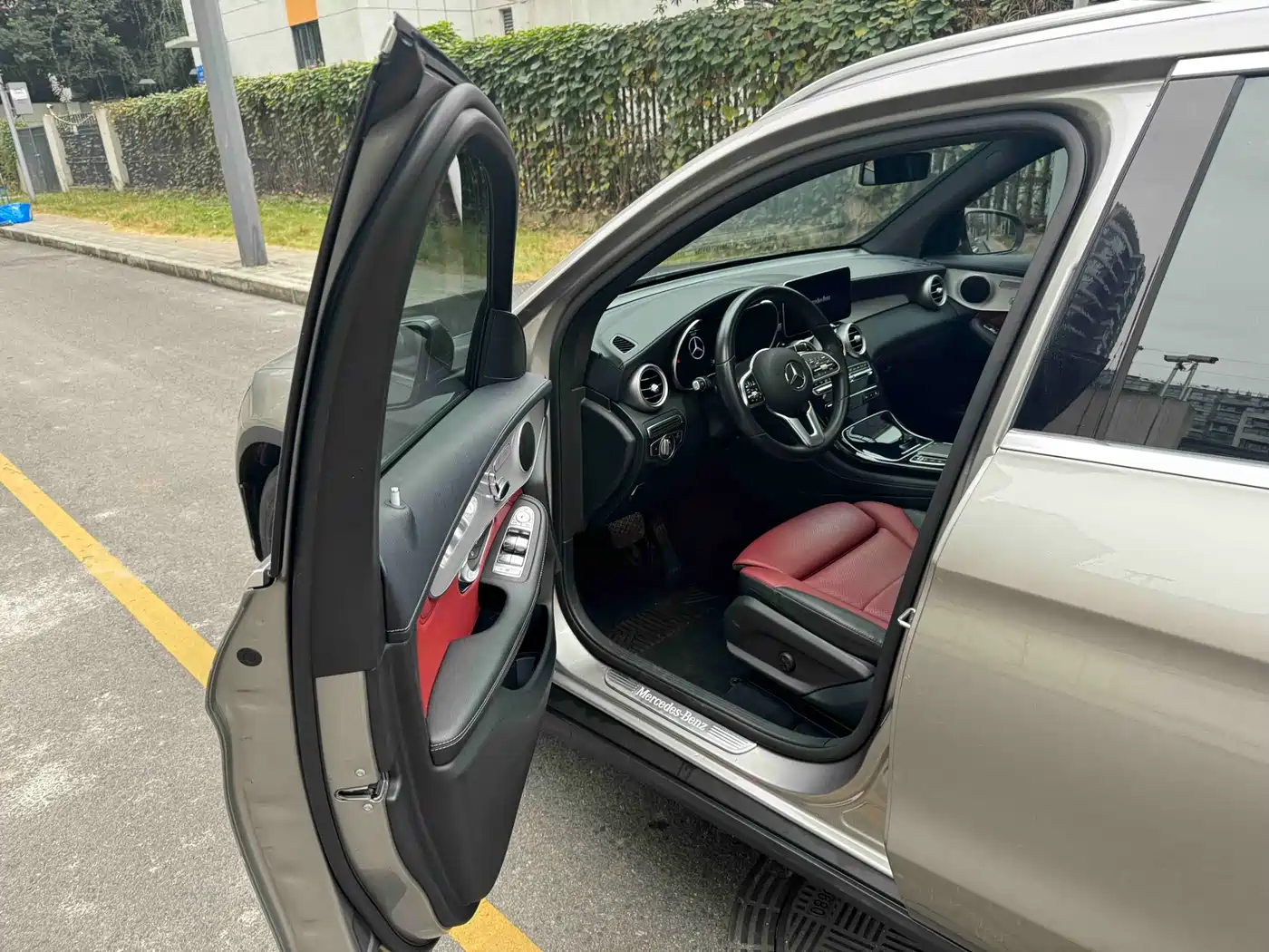 Mercedes-Benz GLC 2020 GLC 260 L 4MATIC Luxury фото 7