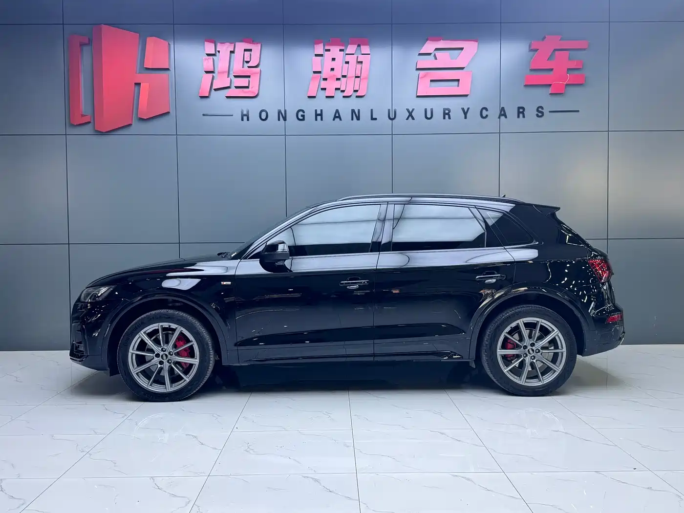Audi Q5L 2022 40T RS Kit Racing Speed Edition фото 3
