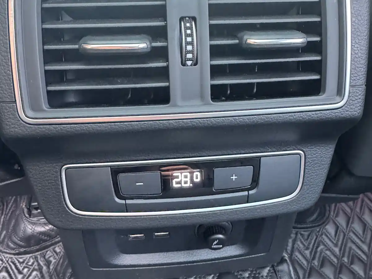Audi Q5L 2022 40T RS Kit Racing Speed Edition фото 11