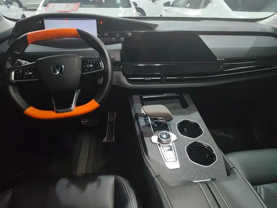 CHANGAN UNI-K
