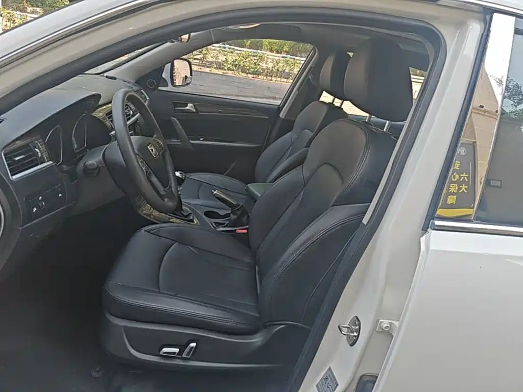 Zotye T600 2016 2016 1.5T Manual Premium