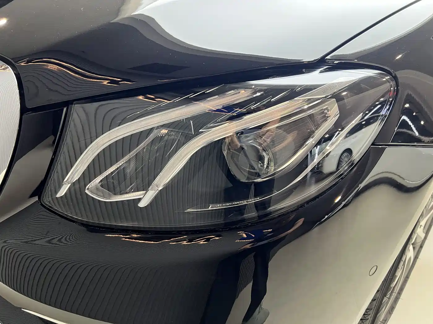 Mercedes-Benz E-Class 2019 E 300 L Luxury фото 9