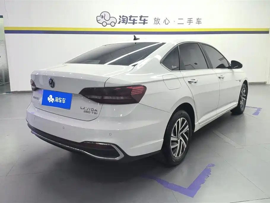 Volkswagen Lavida 2023 280TSI DSG Comfort Edition фото 3