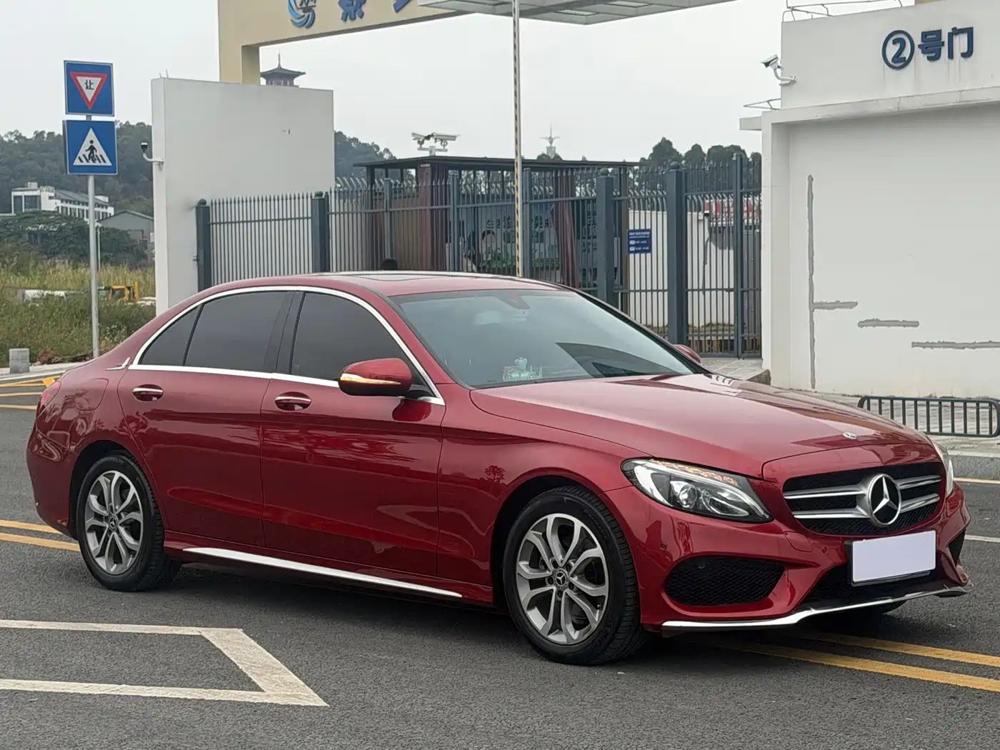 Mercedes-Benz C-Class 2018 C 180 L Fashion Sport Edition фото 3