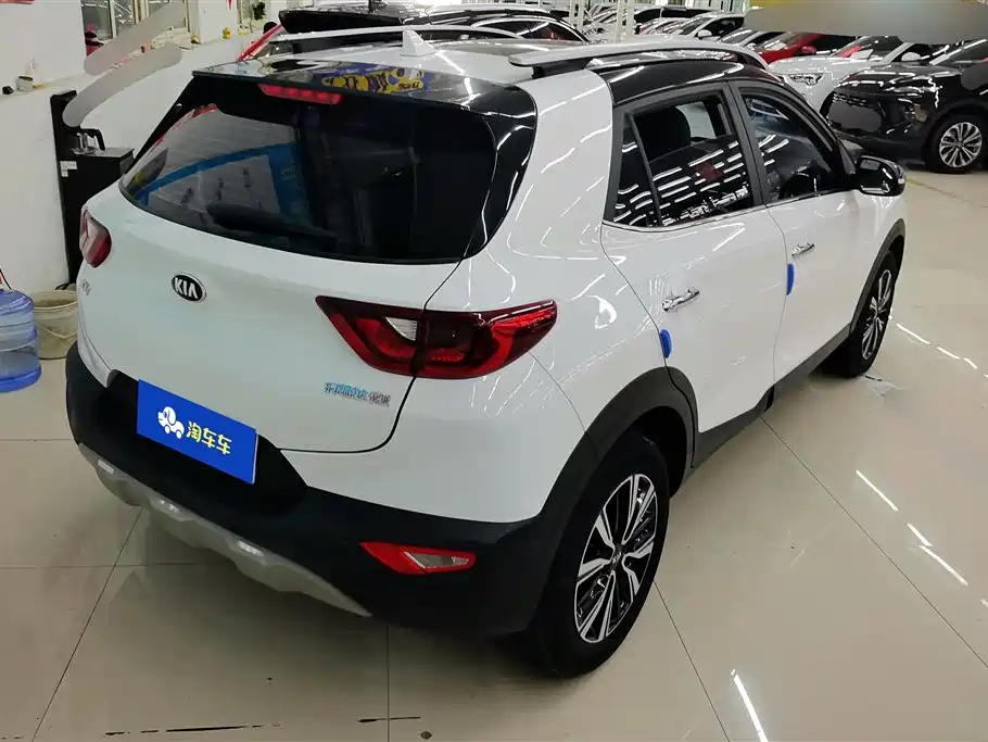 Kia KX1 2021 1.4L CVT Fun Sunroof Version фото 3