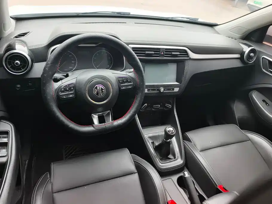 MG ZS 2017 2017 1.5L Manual Premium Internet Edition