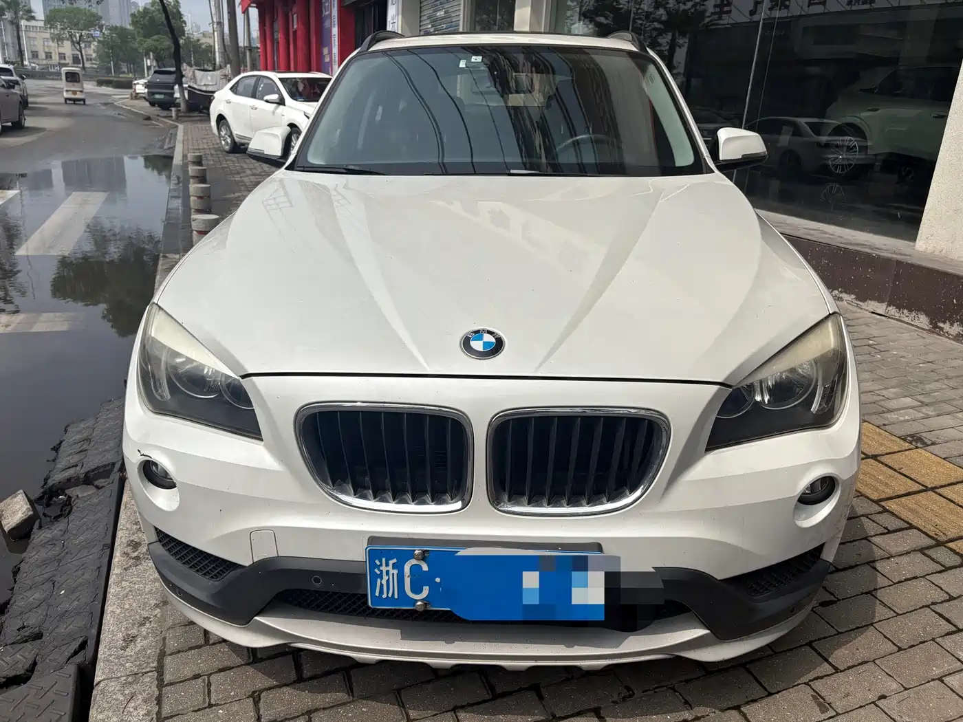 BMW X1 2015 Model sDrive18i Fashion Advanced Edition фото 2