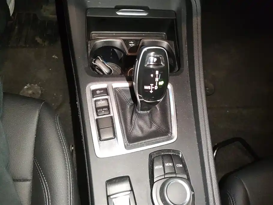 BMW 1 Series 2021 120i M Sport фото 16