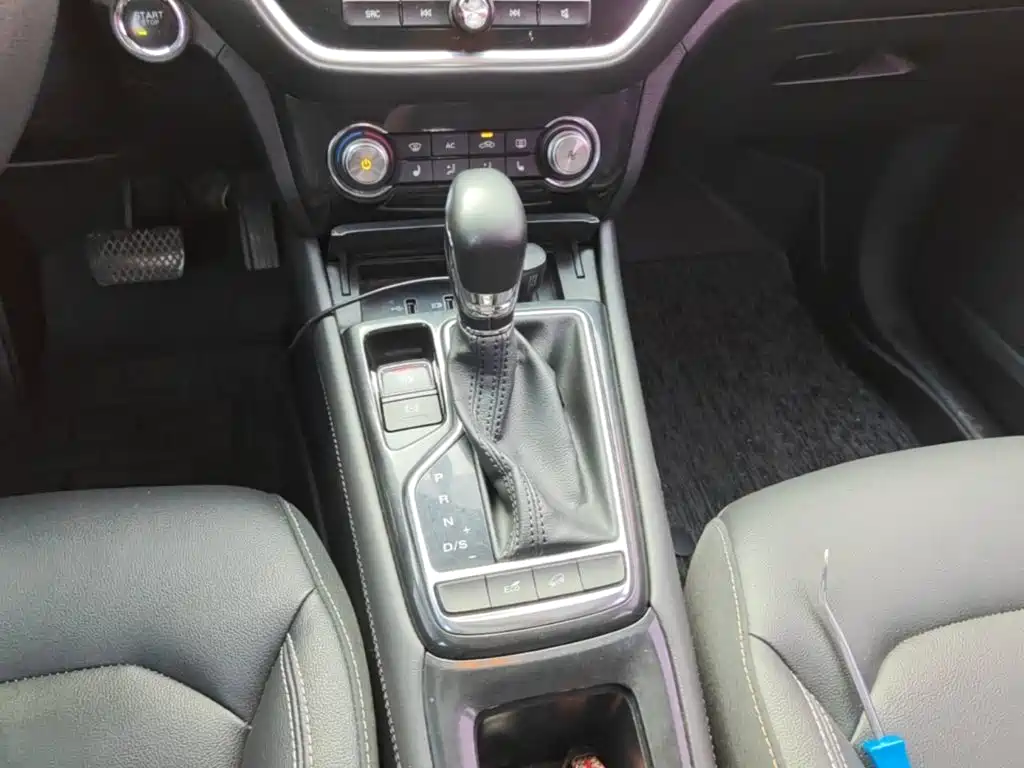 Roewe RX3 2019 2018 18T Automatic Flagship
