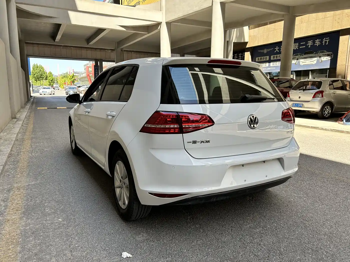 Volkswagen Golf 2016 1.6L Automatic Fashion фото 8