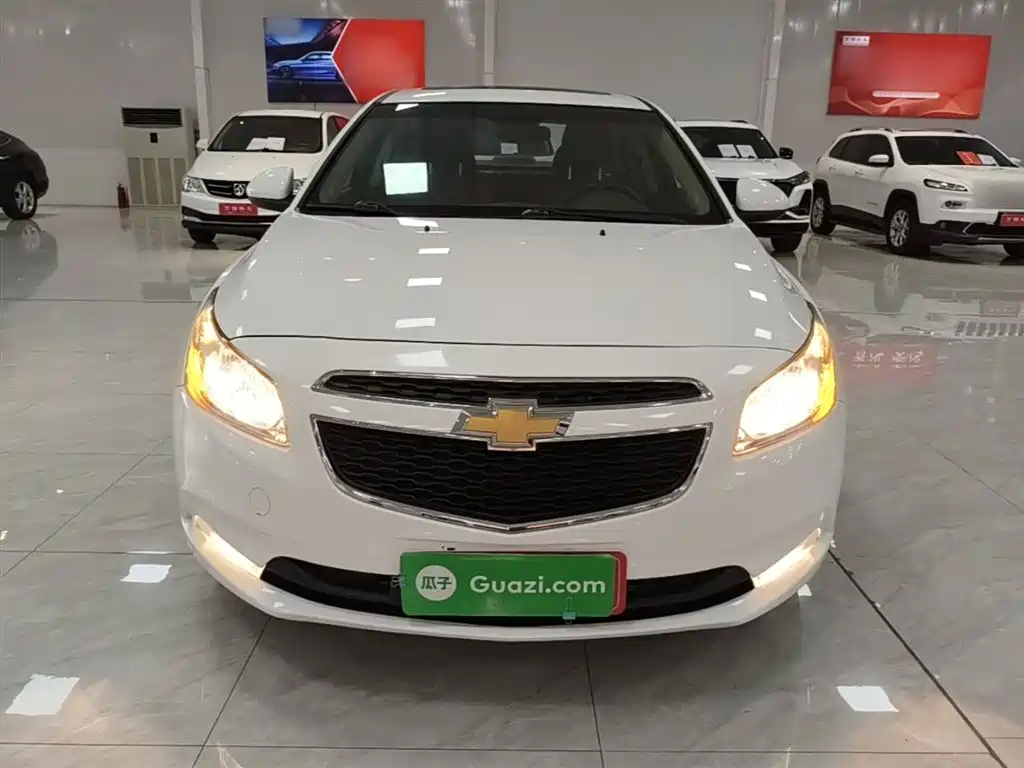 Chevrolet Cruze 2015 1.5L Classic SE AT фото 3