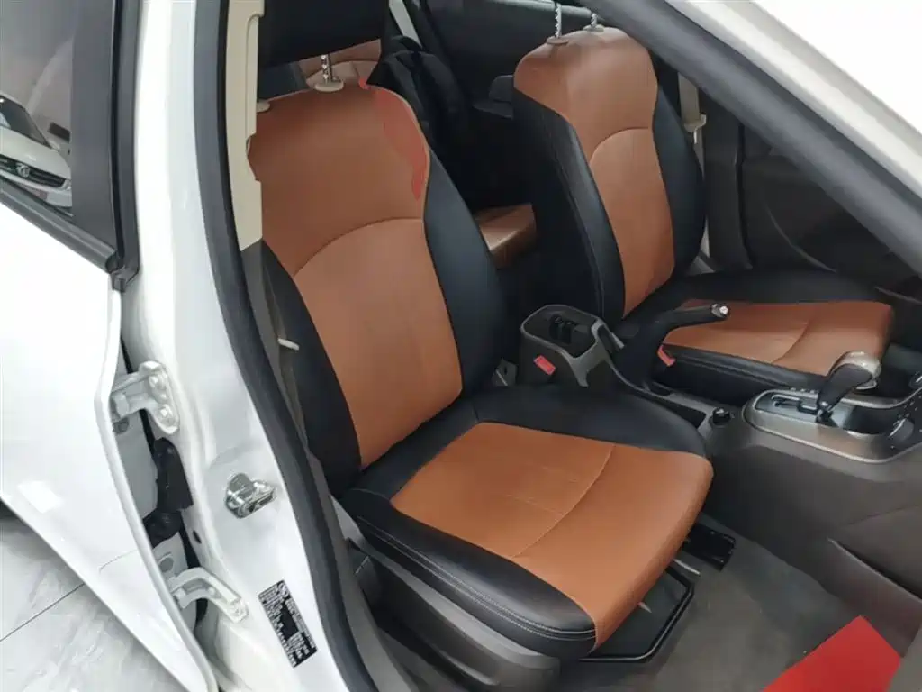 Chevrolet Cruze 2015 1.5L Classic SE AT фото 25