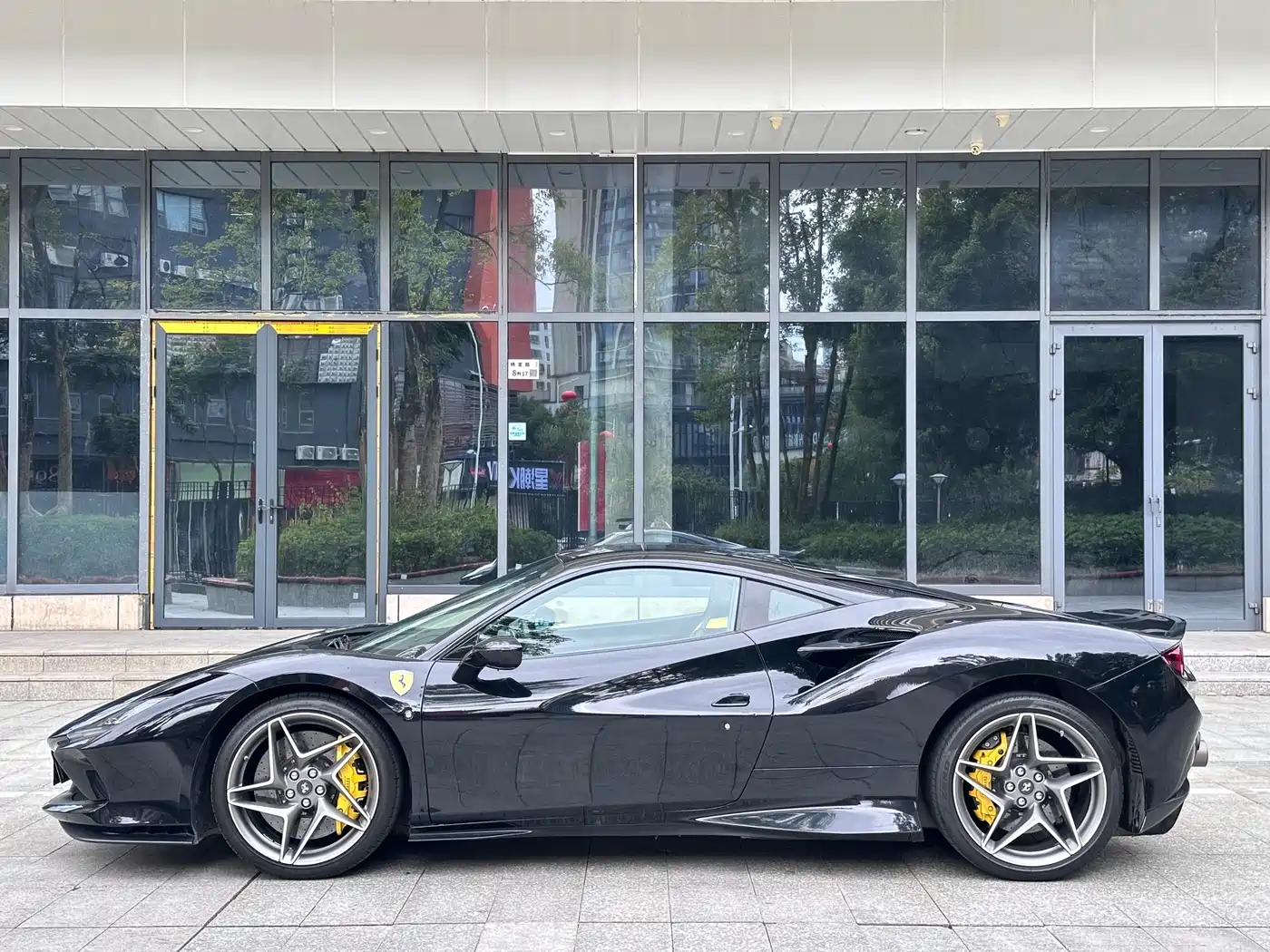 Ferrari F8 2019 Tributo 3.9T V8 фото 4