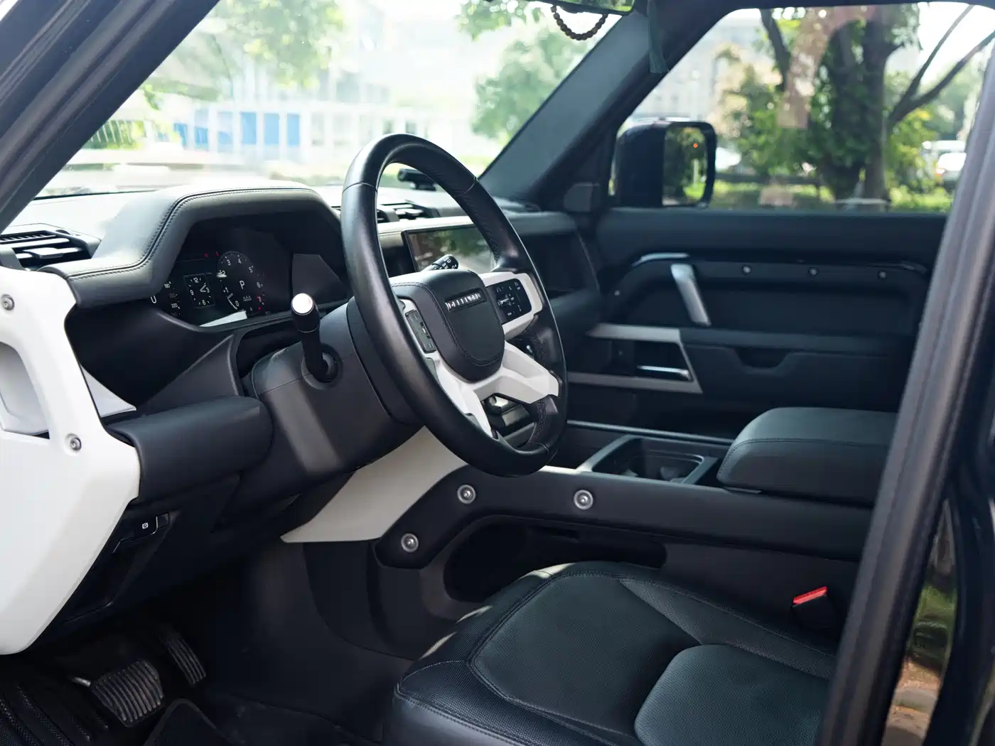 Land Rover Defender 2023 Facelift 110 3.0T P400 X-DYNAMIC HSE фото 7