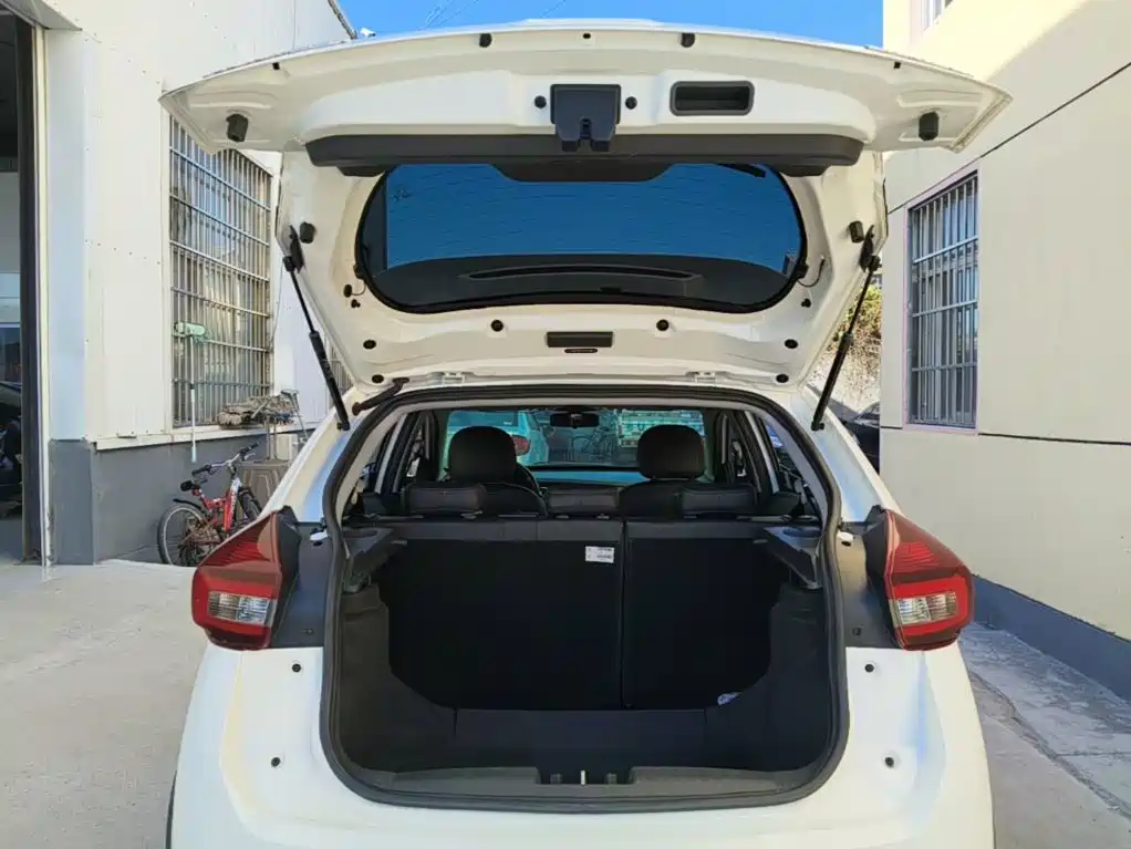 Chery Tiggo 3x 2021 2021 PLUS 1.5L Manual Enjoyment Pine Nut Version