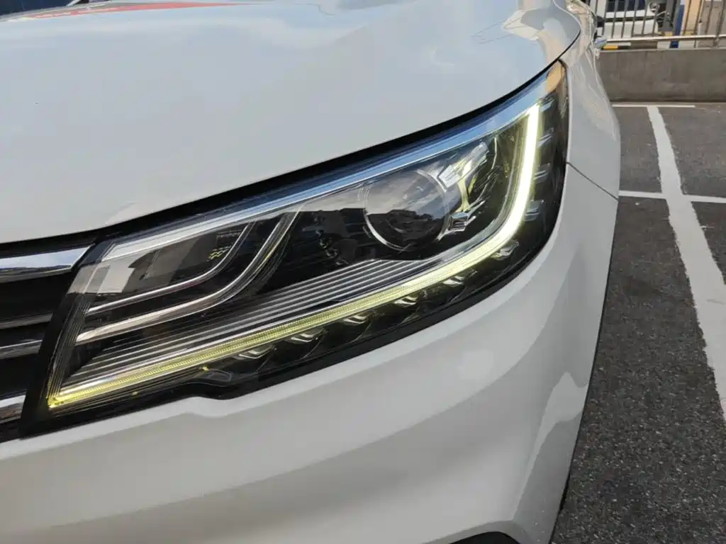 Roewe RX3 2019 2018 18T Automatic Flagship
