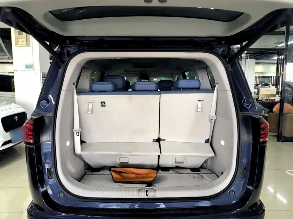 JAC Refine Refine RF8 PHEV 2024 2024 Smart Edition 1.5T 150KM Flagship (LFP)