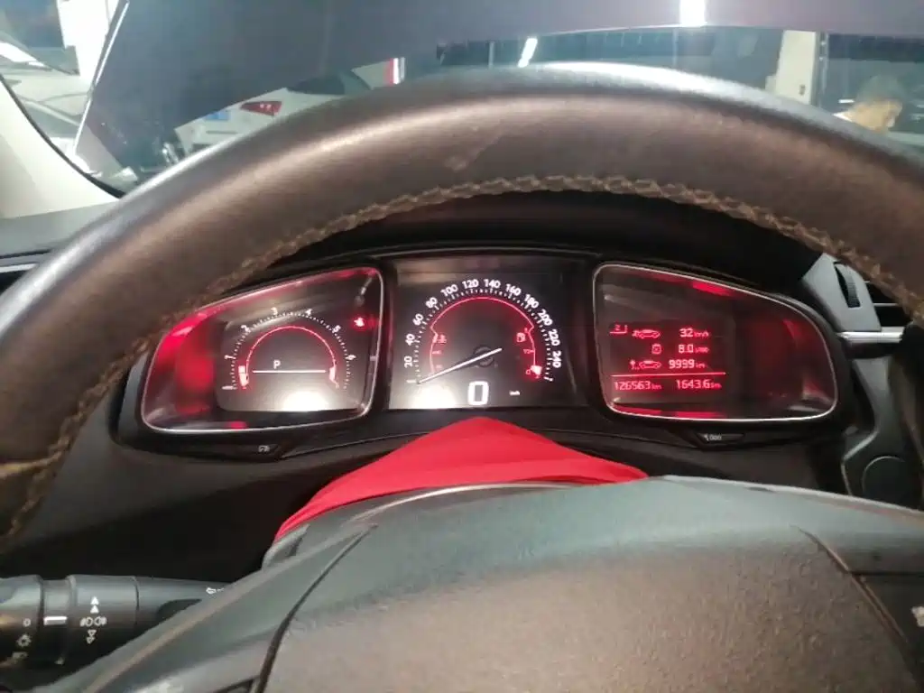 DS 5LS 2018 2016 1.6T Comfort Edition THP160