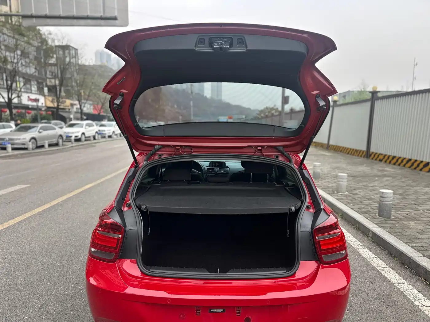 BMW 1 Series (Import) 2012 118i Sport фото 11