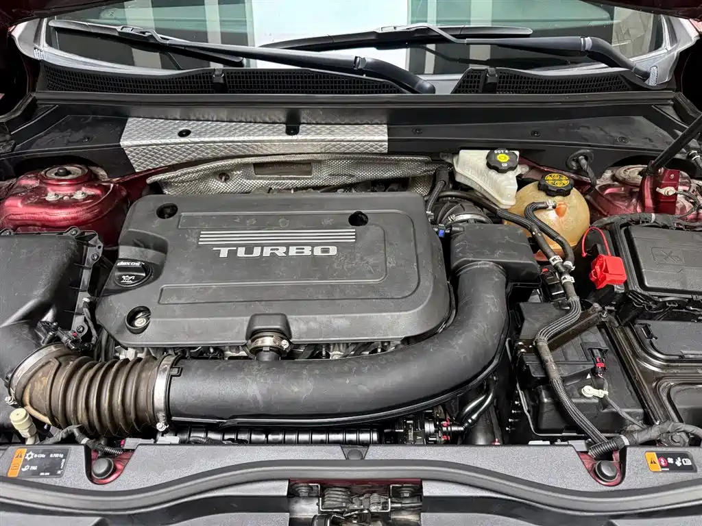 Cadillac XT4 2018 28T FWD Leading Edition фото 7