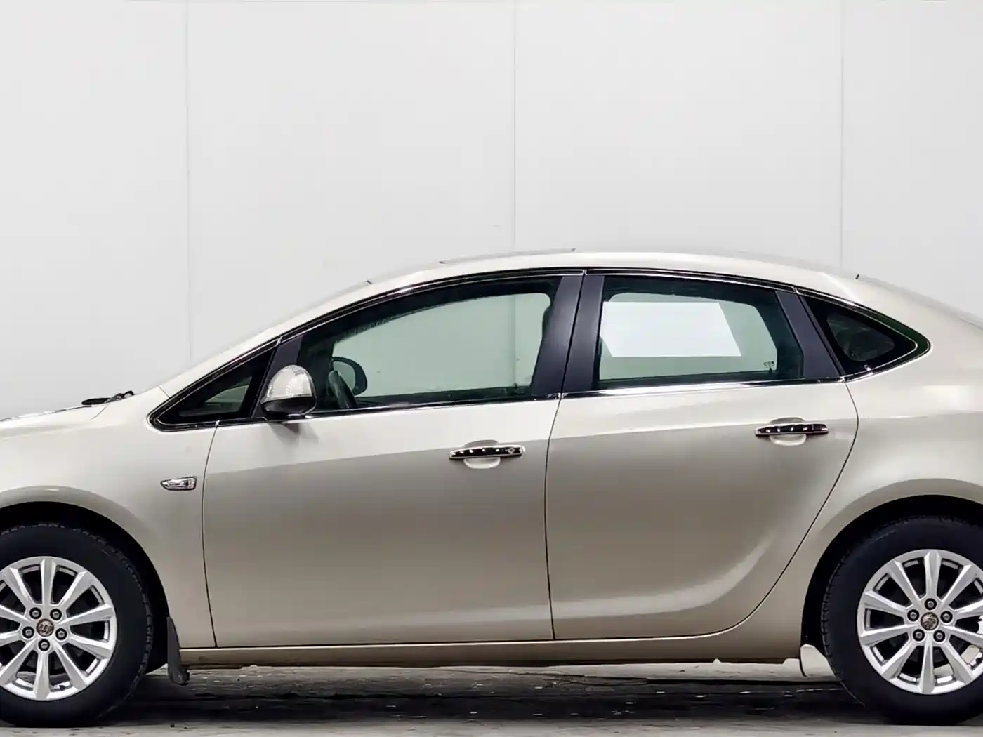 Buick Excelle 2013 GT 1.6L Automatic Fashion Edition фото 7