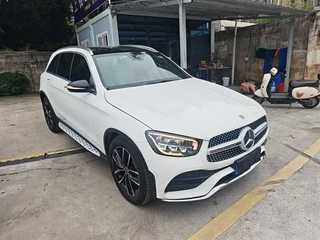 Mercedes-Benz GLC 2020 Facelift GLC 300 L 4MATIC Dynamic фото 4