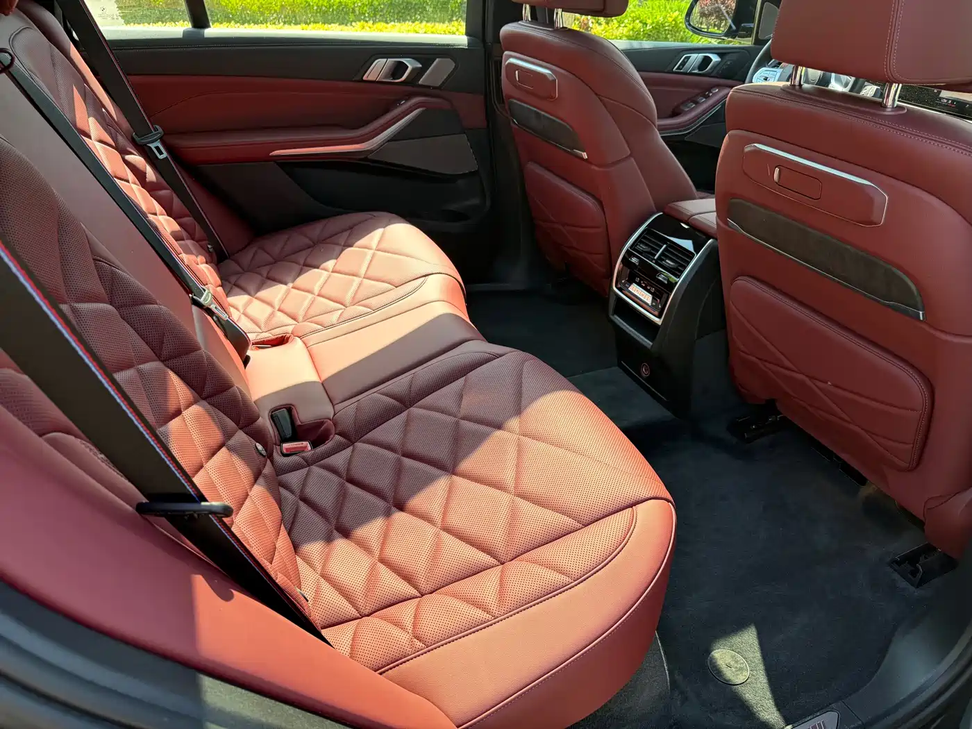 BMW X5 2025 Model xDrive 30Li Exclusive M Sport Blackout Package фото 8