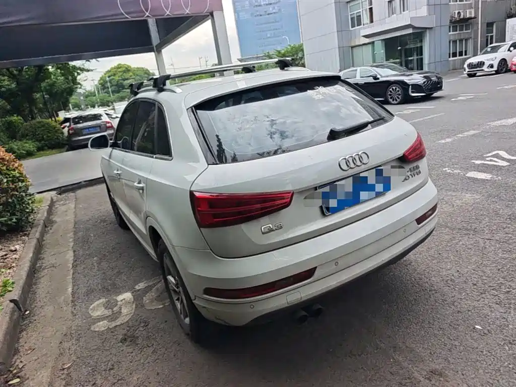Audi Q3 2018 30th Anniversary Edition 30 TFSI Fashion фото 9