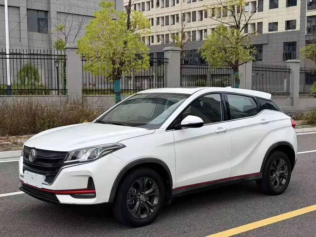 Dongfeng Fengguang Fengon 500 2021 2021 1.5L CVT Premium