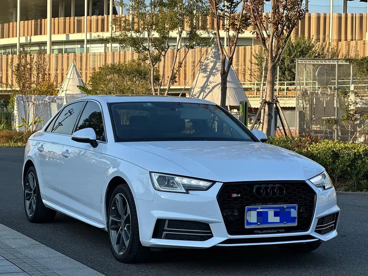 Audi A4L 2019 40 TFSI Progressive (China VI) фото 3