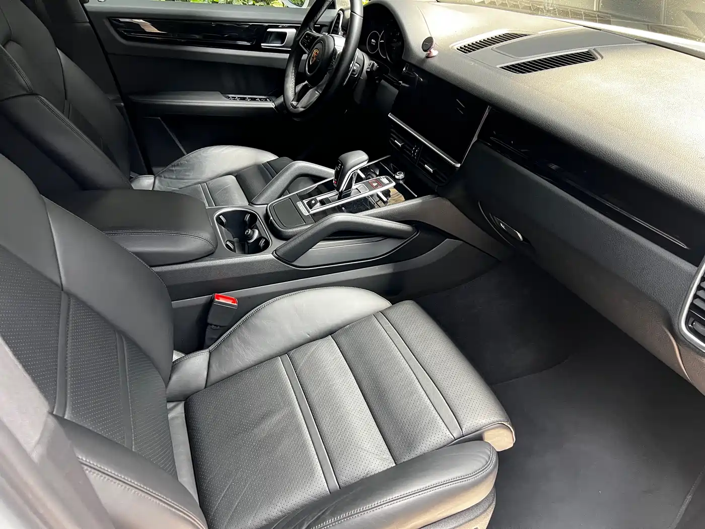 Porsche Cayenne 2018 Cayenne 3.0T фото 12