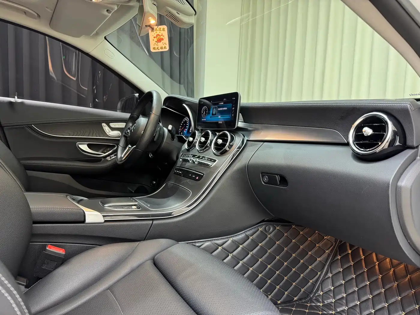 Mercedes-Benz C-Class 2019 Facelift C 260 L Sport фото 36