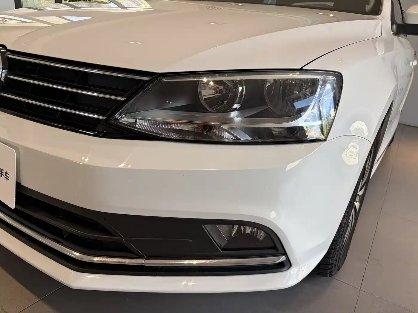 Volkswagen Sagitar 2018 1.6L Automatic Comfort фото 12