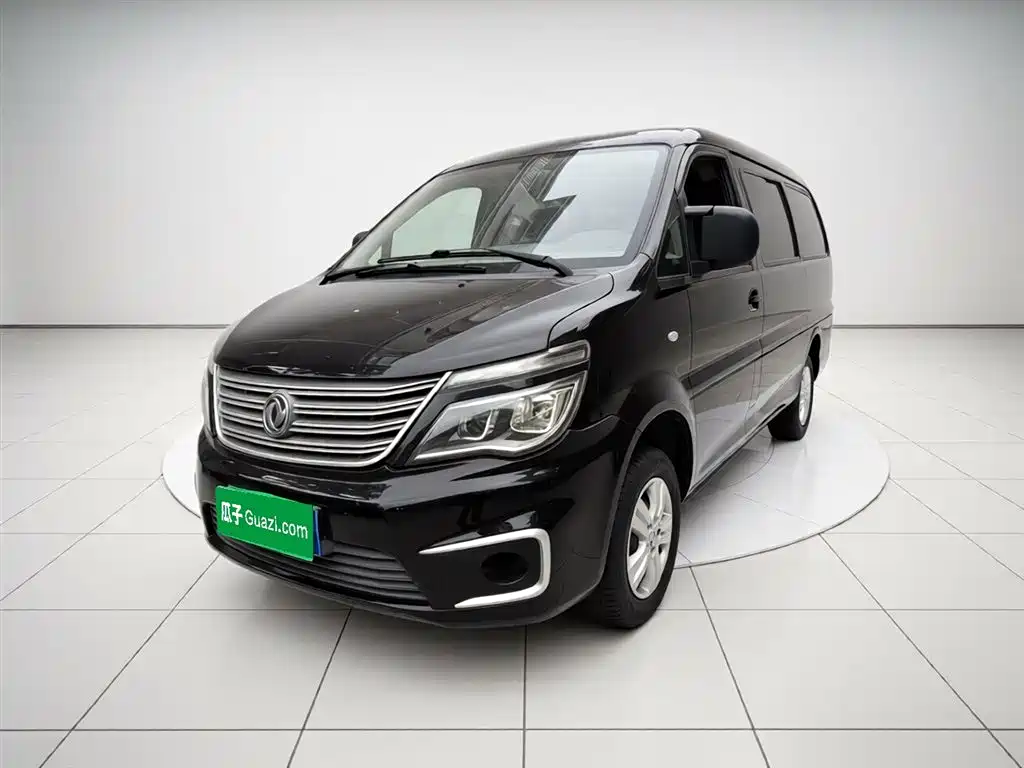 Dongfeng Fengxing Lingzhi 2022 — пригон из Китая