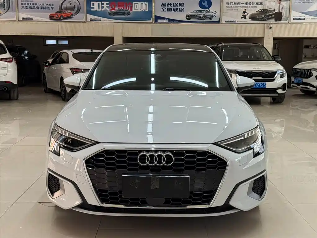 Audi A3 2022 A3L Limousine 35 TFSI Luxury Elegance фото 2