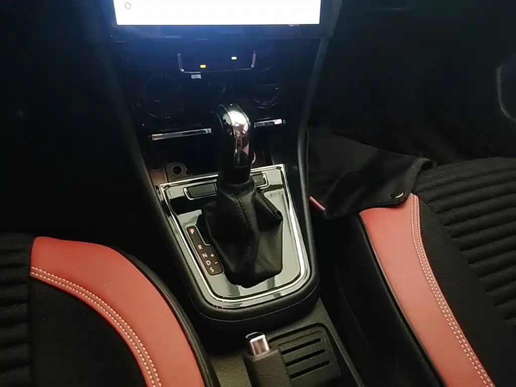 Volkswagen Bora 2019 Facelift Bora Legend 1.5L Automatic Fashion Type China VI фото 14