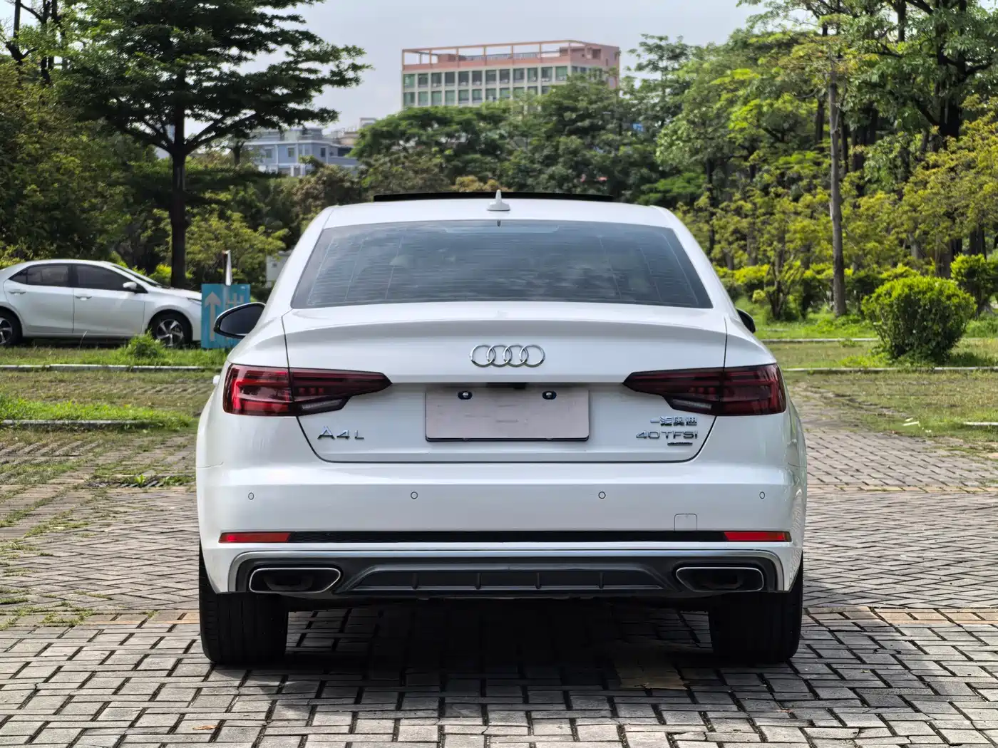 Audi A4L 2019 40 TFSI Fashion (China V) фото 6