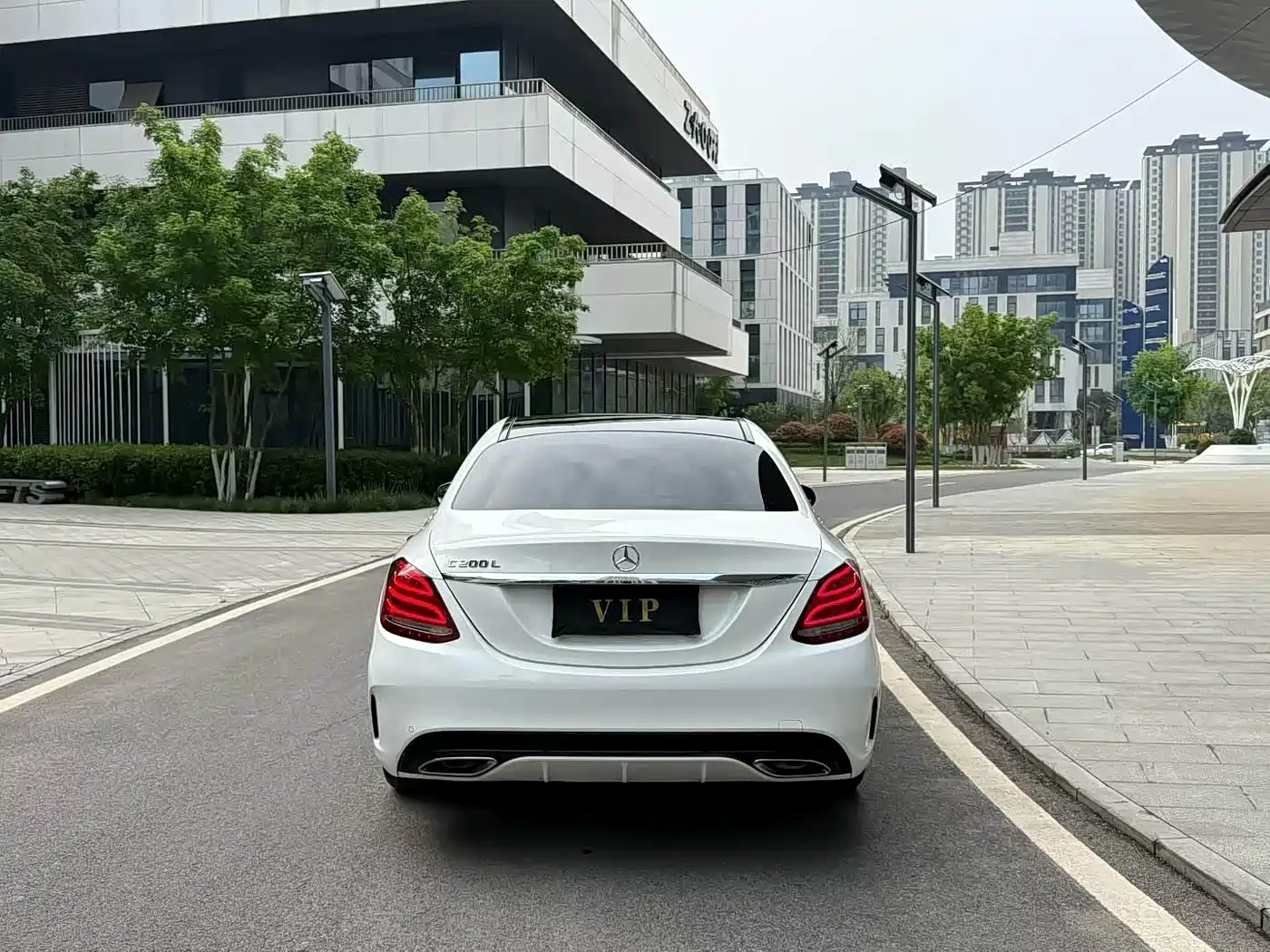 Mercedes-Benz C-Class 2017 C 200 L Sport фото 8
